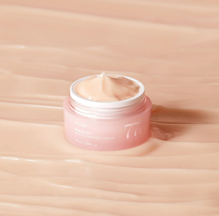 Ceramidi e collagene per una pelle più elastica e protetta.