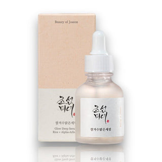Siero Beauty of Joseon. Schiarisce macchie scure e uniforma il tono con ingredienti naturali, lasciando la pelle radiosa e idratata.