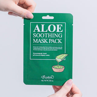 Benton Aloe Soothing Mask con tè verde e aloe. Ideale per pelli arrossate o dopo l’esposizione al sole. Vegan-friendly