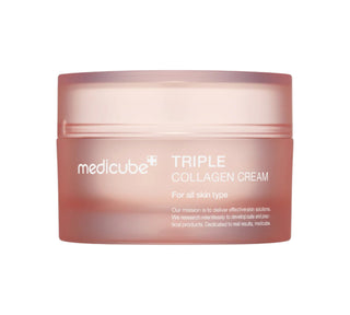 Texture ricca della Medicube Triple Collagen Cream: nutre, rassoda e migliora visibilmente l’elasticità della pelle matura o secca.