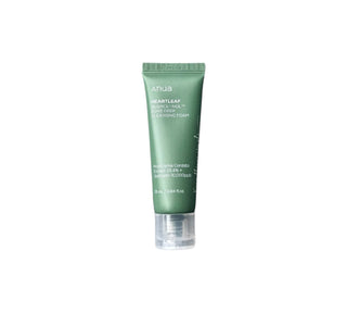 Scopri ANUA Heartleaf Cleansing Foam: pulizia profonda dei pori, pelle purificata e lenita con estratti di Heartleaf. Ideale per tutti i tipi di pelle!