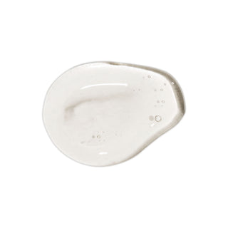 Formula con Centella Asiatica ed estratto di tè verde per una pelle lenita e priva di irritazioni. Perfetto per la tua skincare quotidiana.