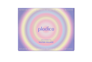 Scopri il set completo di Plodica, ideale per una routine idratante perfetta ovunque.

