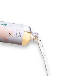 Leggera e fresca, perfetta per un rapido assorbimento e un’idratazione profonda.